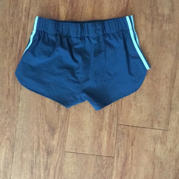 Adidas M10 Shorts - Picture 2 of 2